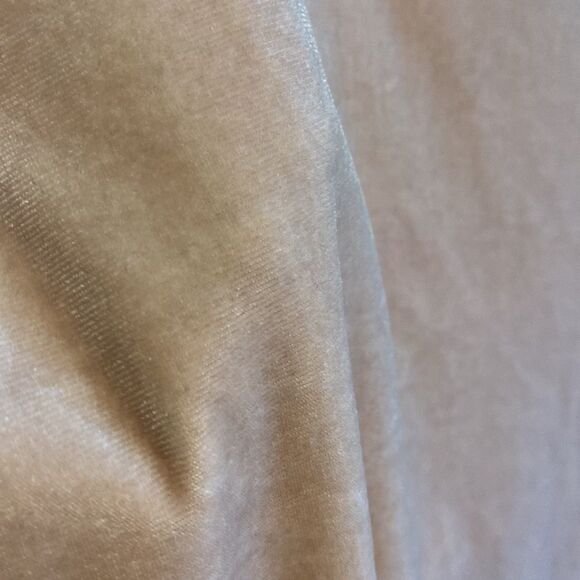 H&M- crushed velvet blush pink thin strap tank- size large - Picture 3 of 5